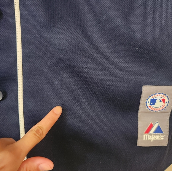 Authentic New York Yankees Jeter Jersey - Picture 3 of 7